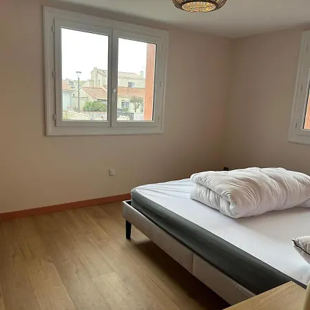 Maison Avec Jardin Proche Du Marche Апартаменты *