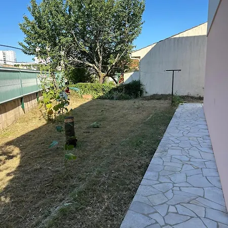 Maison Avec Jardin Proche Du Marché Appartement